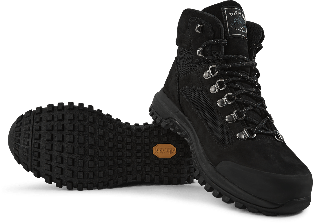 One Hiker Black