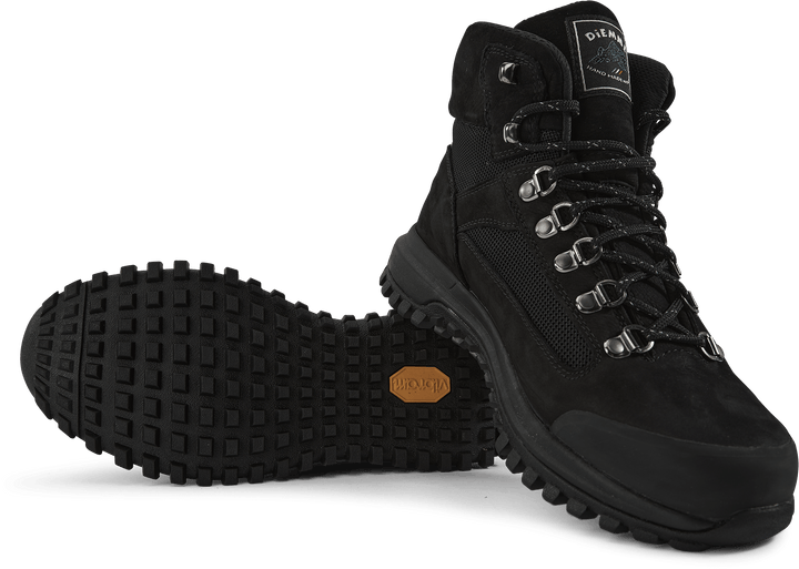 One Hiker Black