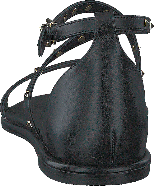 Astrid Black