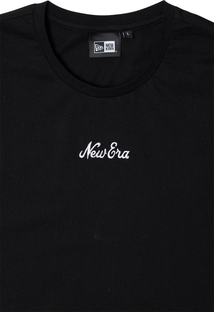 NE ESSENTIAL SCRIPT TEE