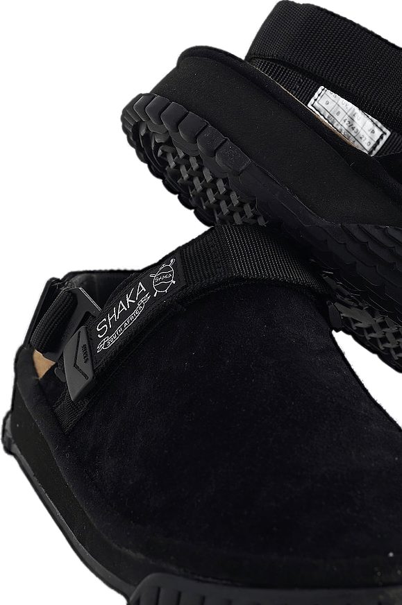 Snug Clog Suede