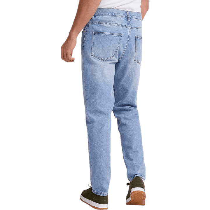 Relaxed Tapered Jeans