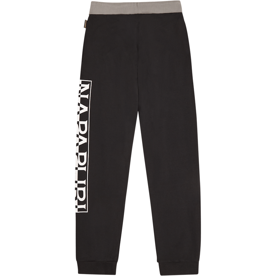 K M-entremont Black