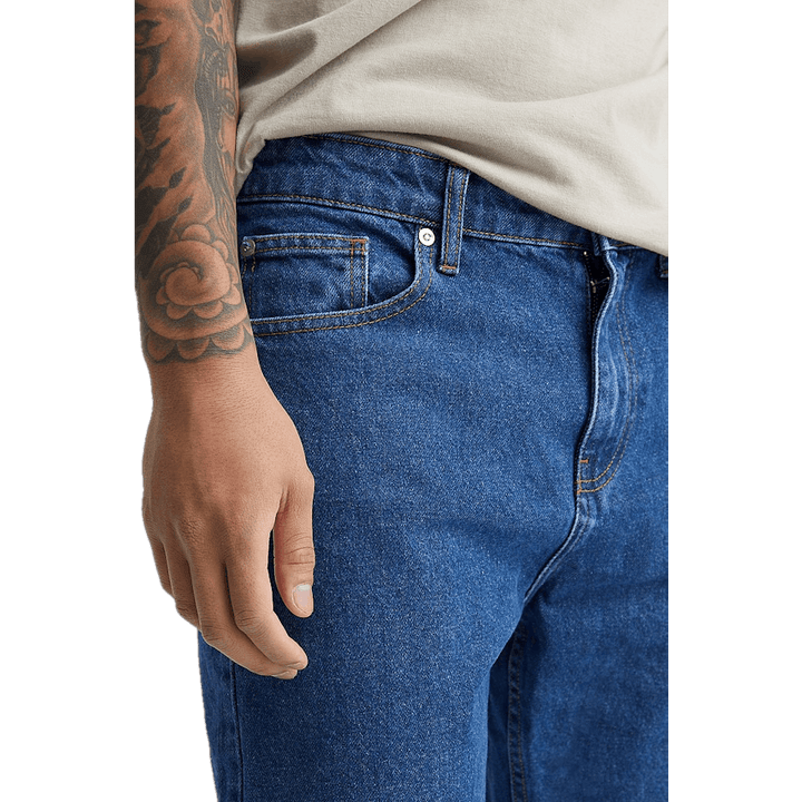 Jean fuselé classique bleu rigide