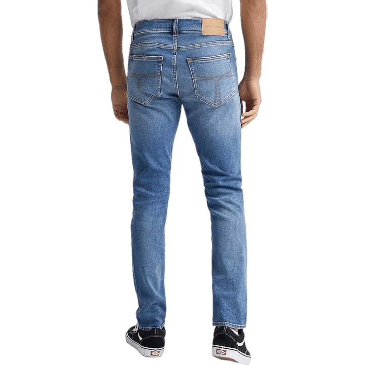 Evolve Medium