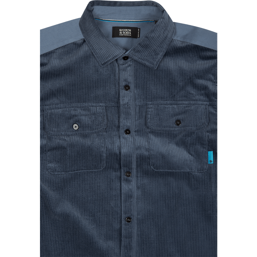 Normale Passform- Kontrast Twill Qu Steel