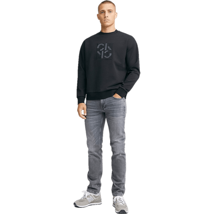 Embroidered Comfort Sweatshirt