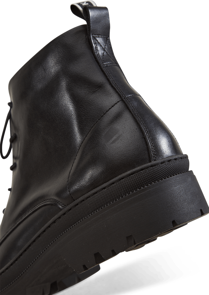 Sneaky Steve Legacy Leather Shoe