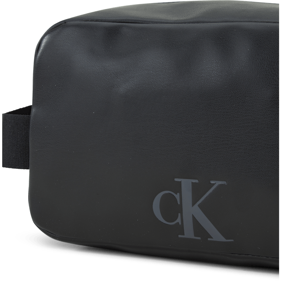 Monogram Soft Washbag Bds