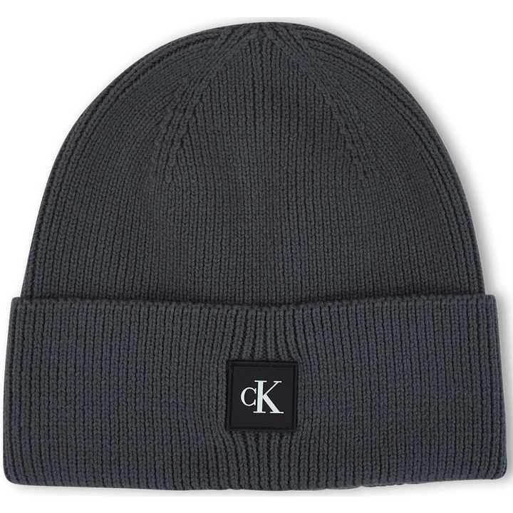 Calvin Klein Monogram Rubber Patch Beanie Prc - Industrial