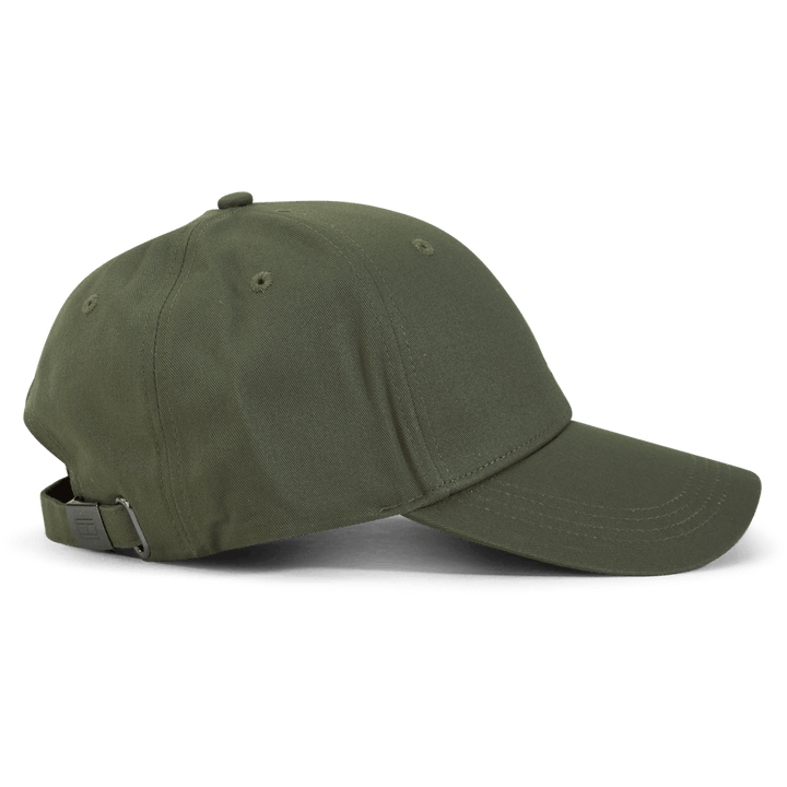 Essential Flag Cap Rbn