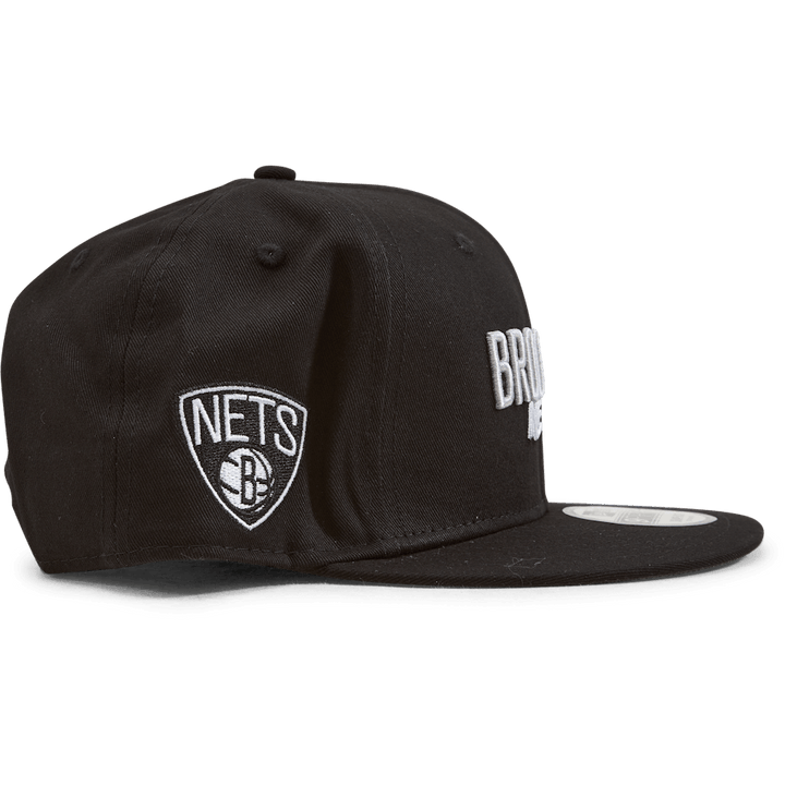 Scénář Tým 9fifty Bronet