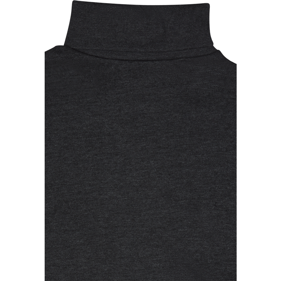 Studio Total Roll Neck