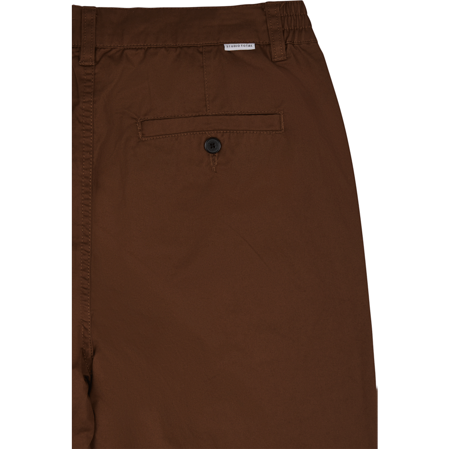 Studio Total Tapered Fine Twill Trouser