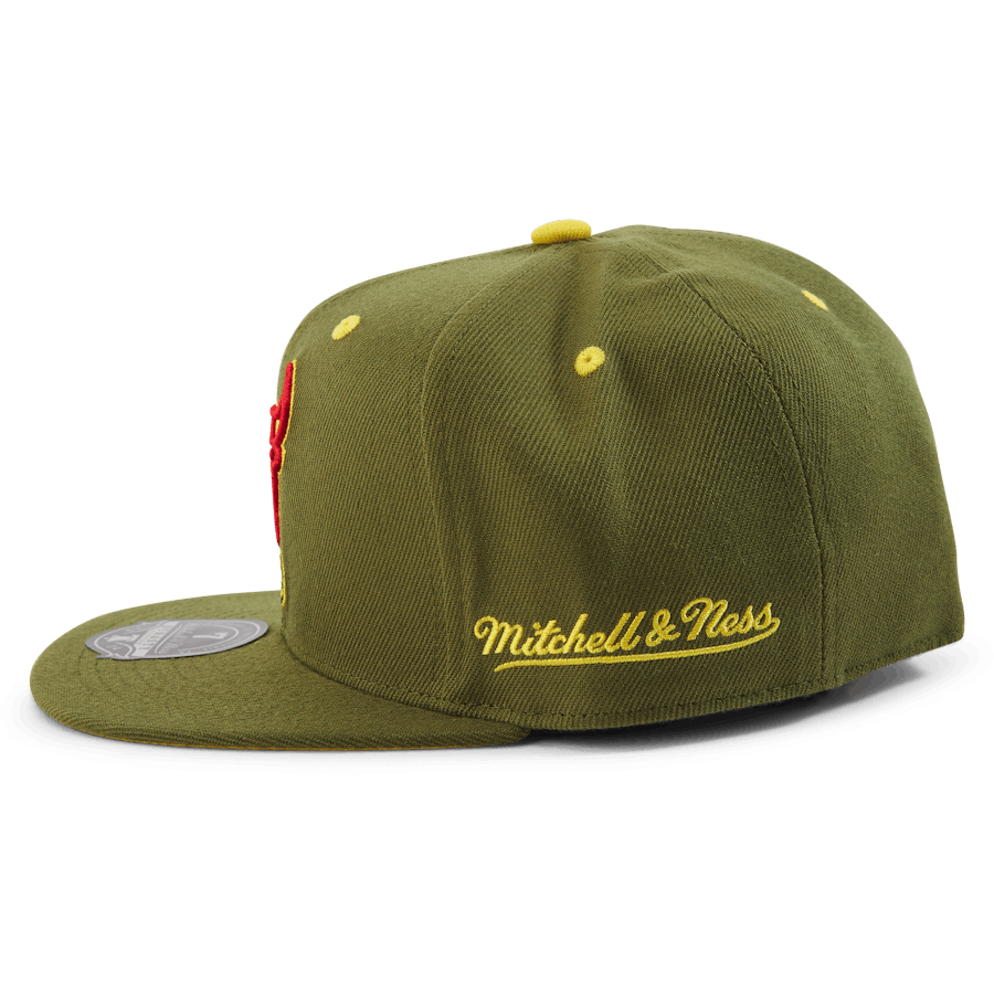 Dusty Fitted HWC