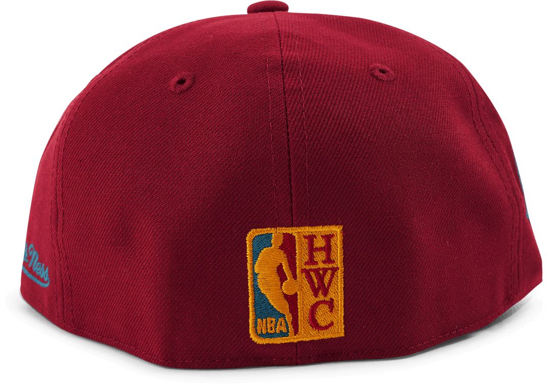 Northern Lights Fitted HWC Cardinal