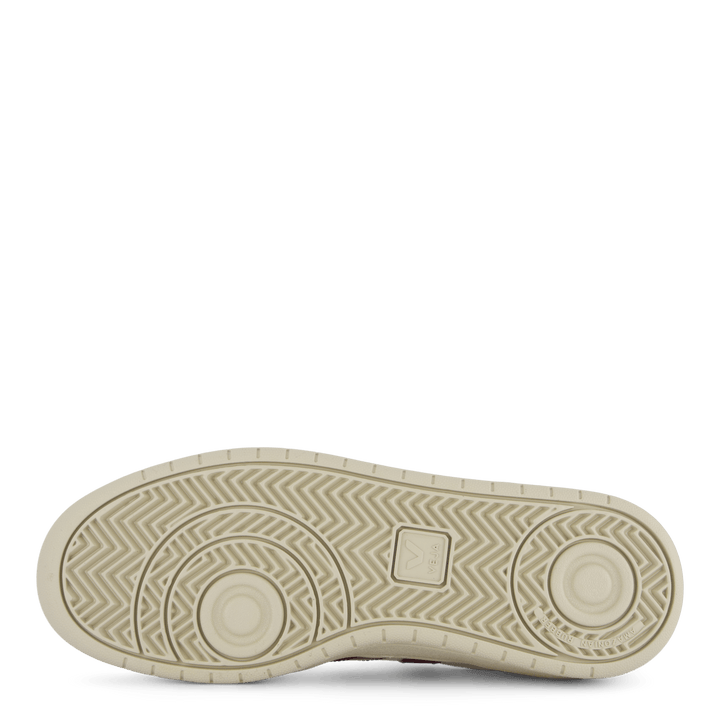 V-10 B Mesh White Marsala Brittany