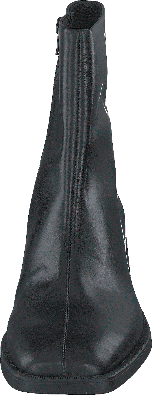 Blanca Black