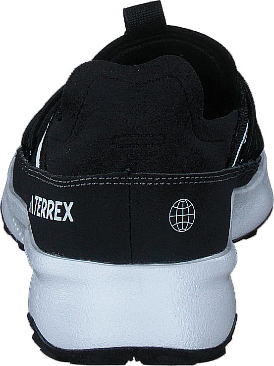 Terrex Voyager 21 HEAT.RDY Travel Shoes Core Black / Cloud White / Grefiv