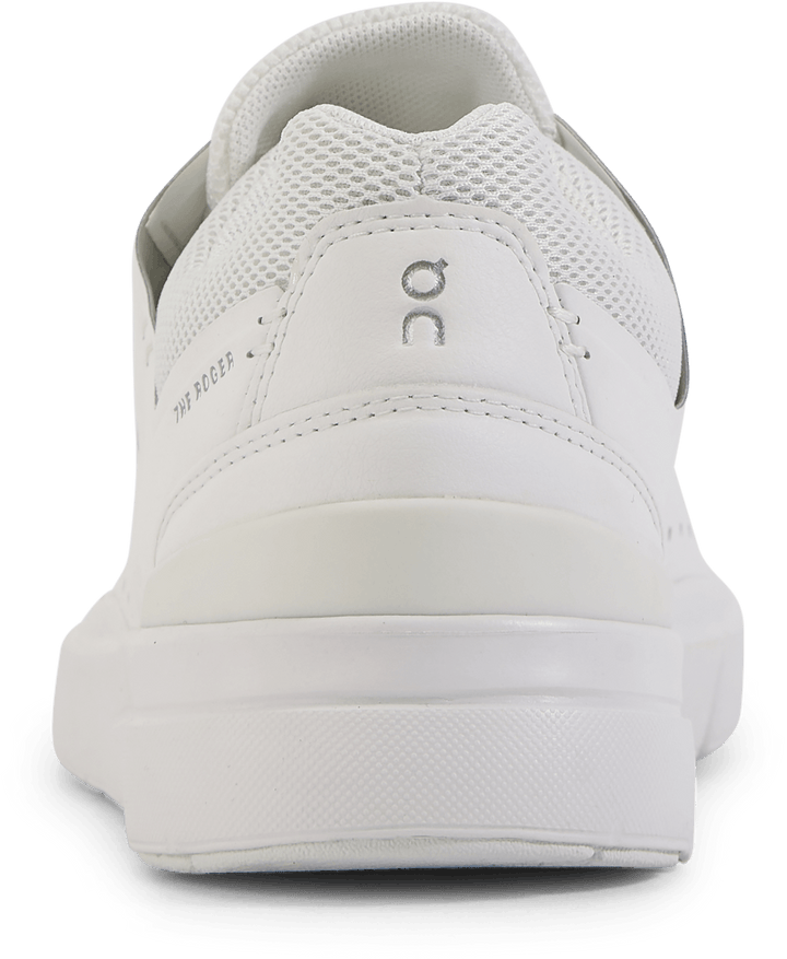 The Roger Advantage All White