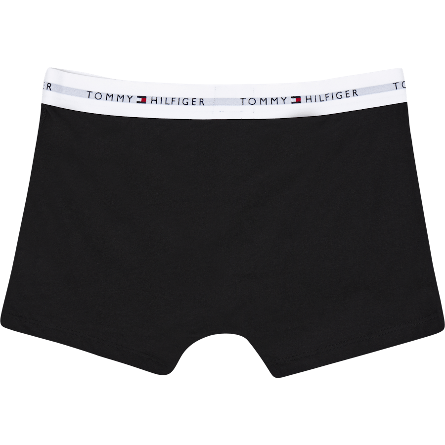 5p Trunk Black