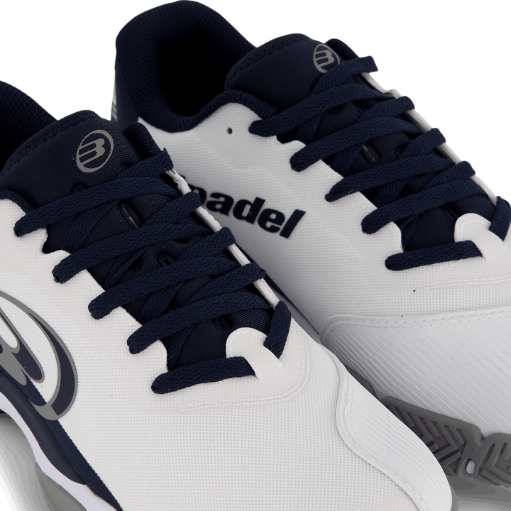 Hack Hybrid Fly 2023 White