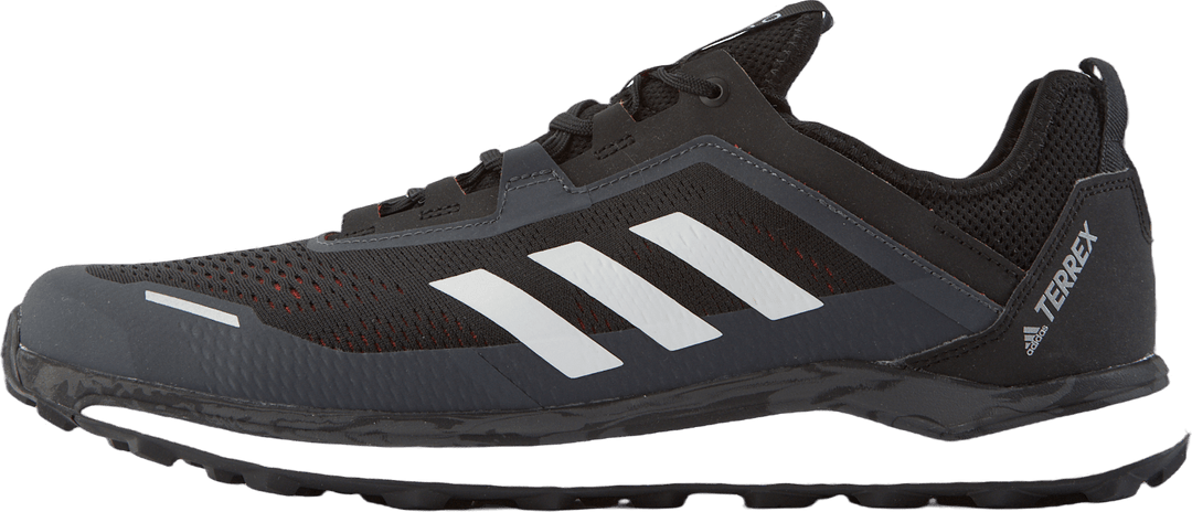 Terrex Agravic Flow Cblack/crywht/solred