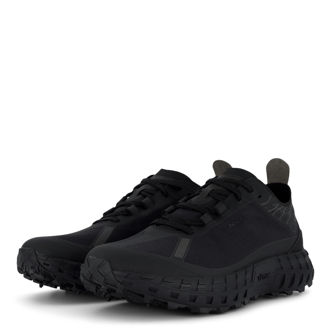 Norda 001 Stealth Black - M Svart