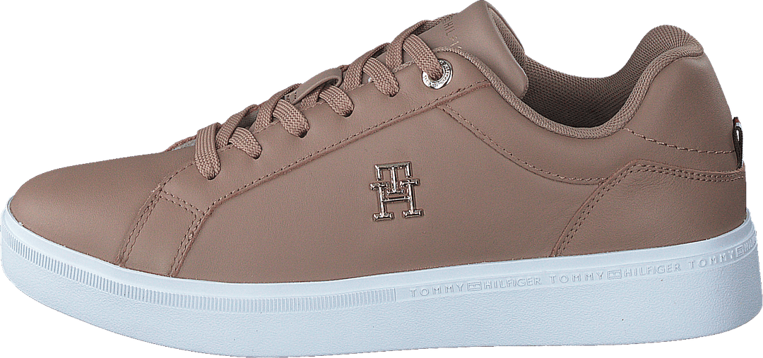 Th Court Sneaker Oat Milk