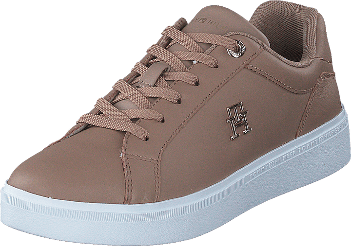 Th Court Sneaker Oat Milk