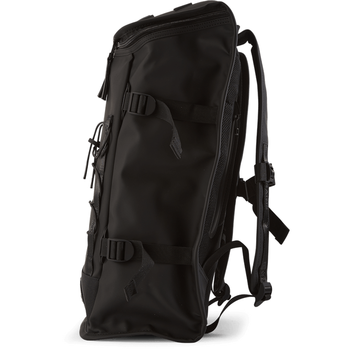 Rains Trail Mountaineer Bag 01