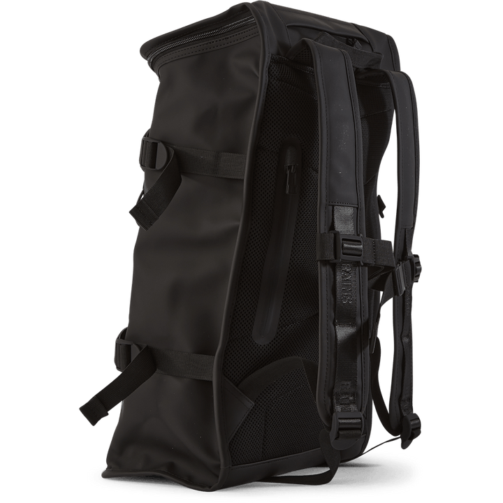 Rains Trail Mountaineer Bag 01