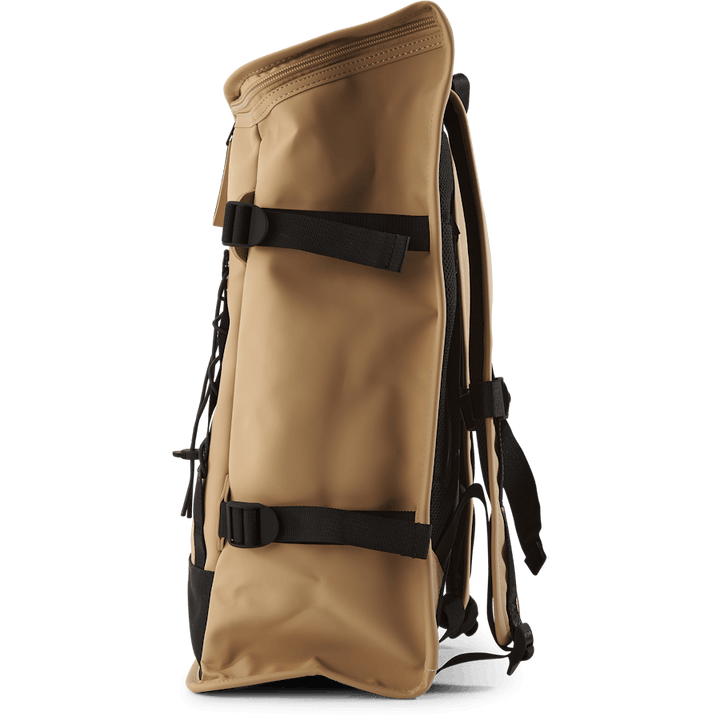 Rains Trail Mountaineer Bag 24