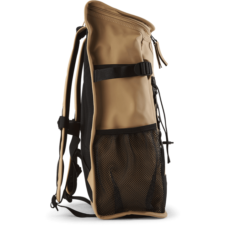 Rains Trail Mountaineer Bag 24