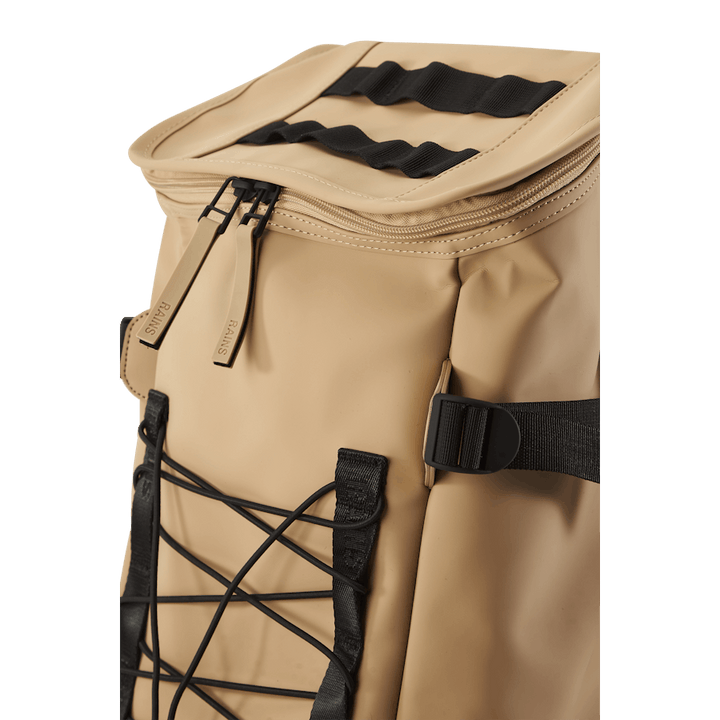 Rains Trail Mountaineer Bag 24