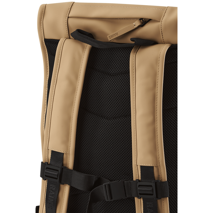 Rains Trail Mountaineer Bag 24