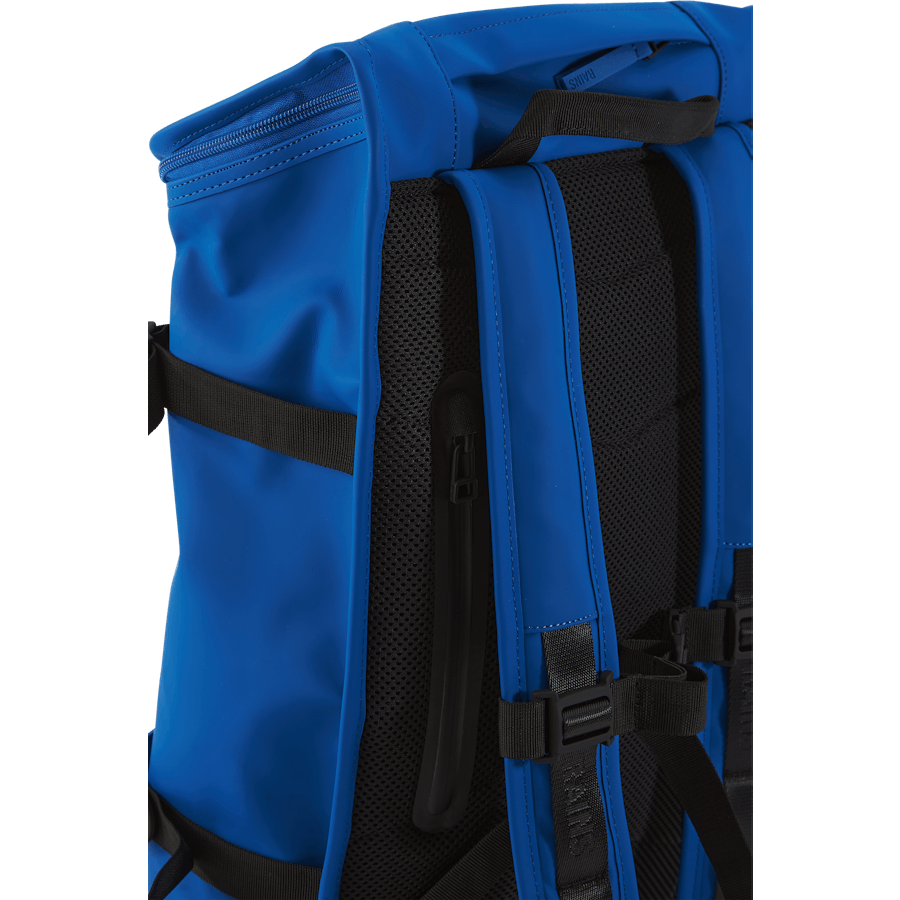 Rains Trail Mountaineer Bag 83 Waves