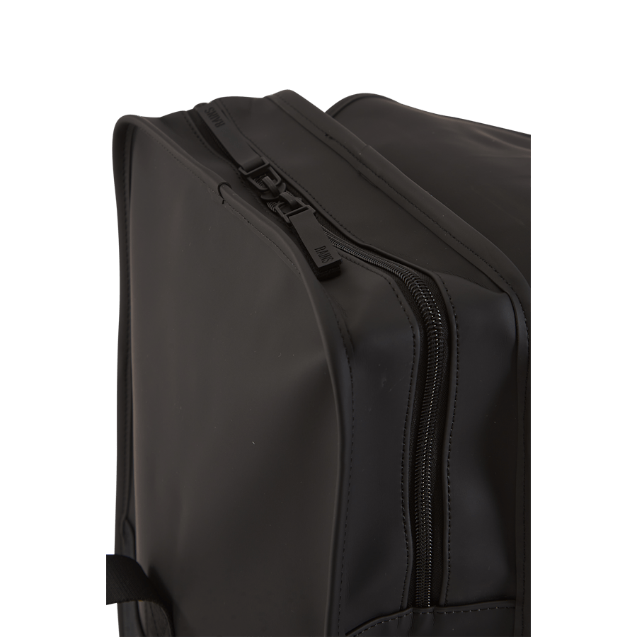 Rains Trail Backpack Mini 01