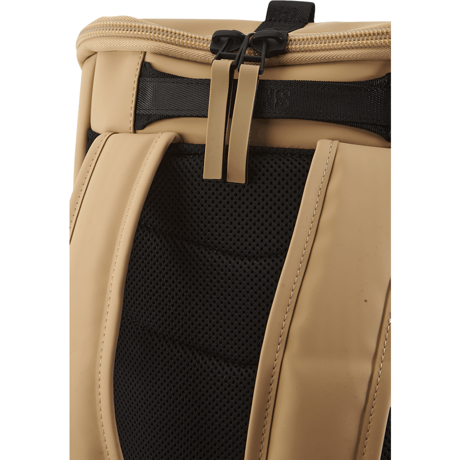 Rains Trail Cargo Backpack 24