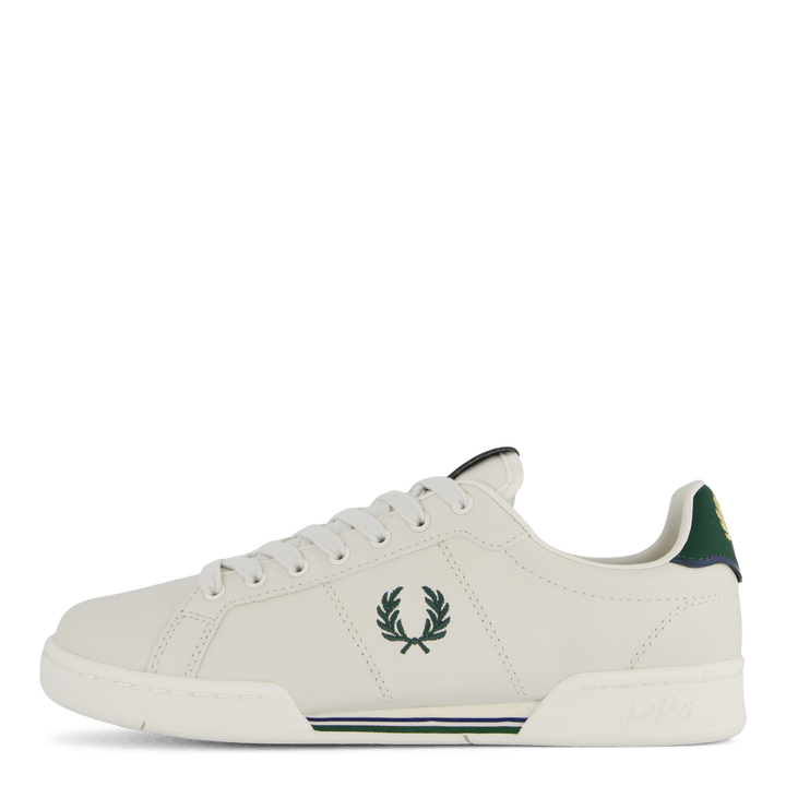 Fred Perry B722 Leather 172 Porcelain