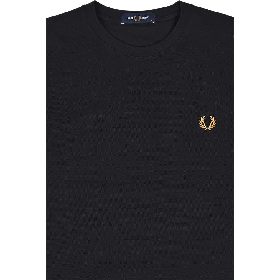 Fred Perry Bold Tipped Pique Tee 102