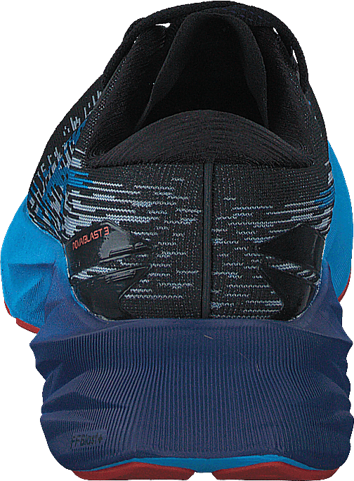 Novablast 3 Black/island Blue