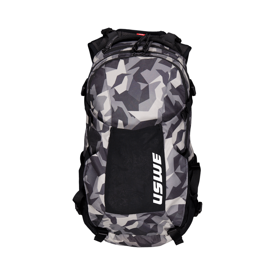 Shred 16l Mtb päevakott Camo/must