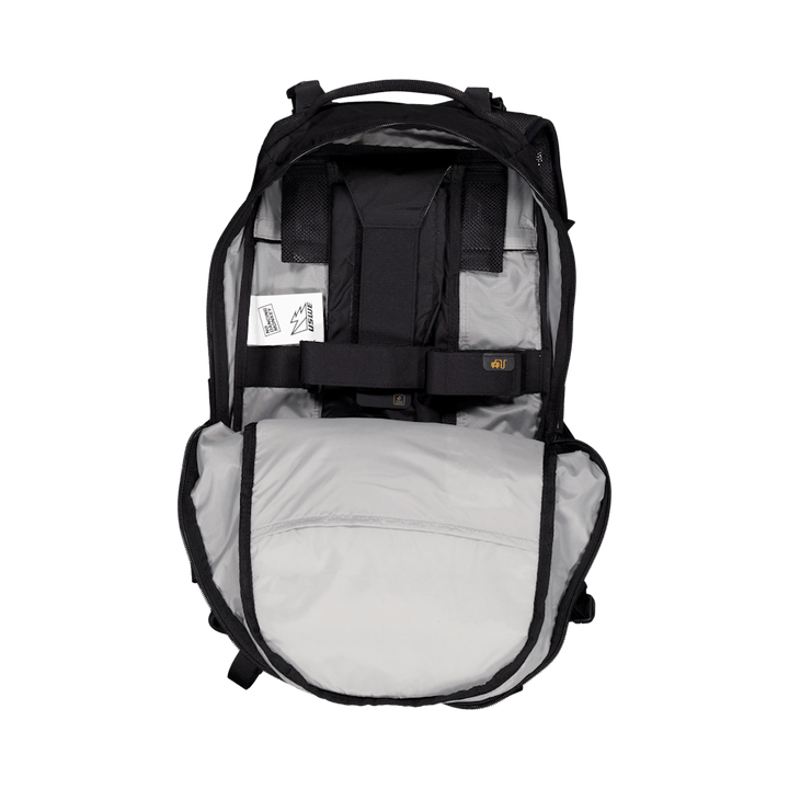Watt 25l E-mtb kaitsepakett must/hall
