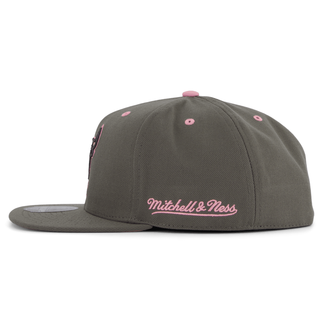 Bulls Lavender Dreams Fitted HWC