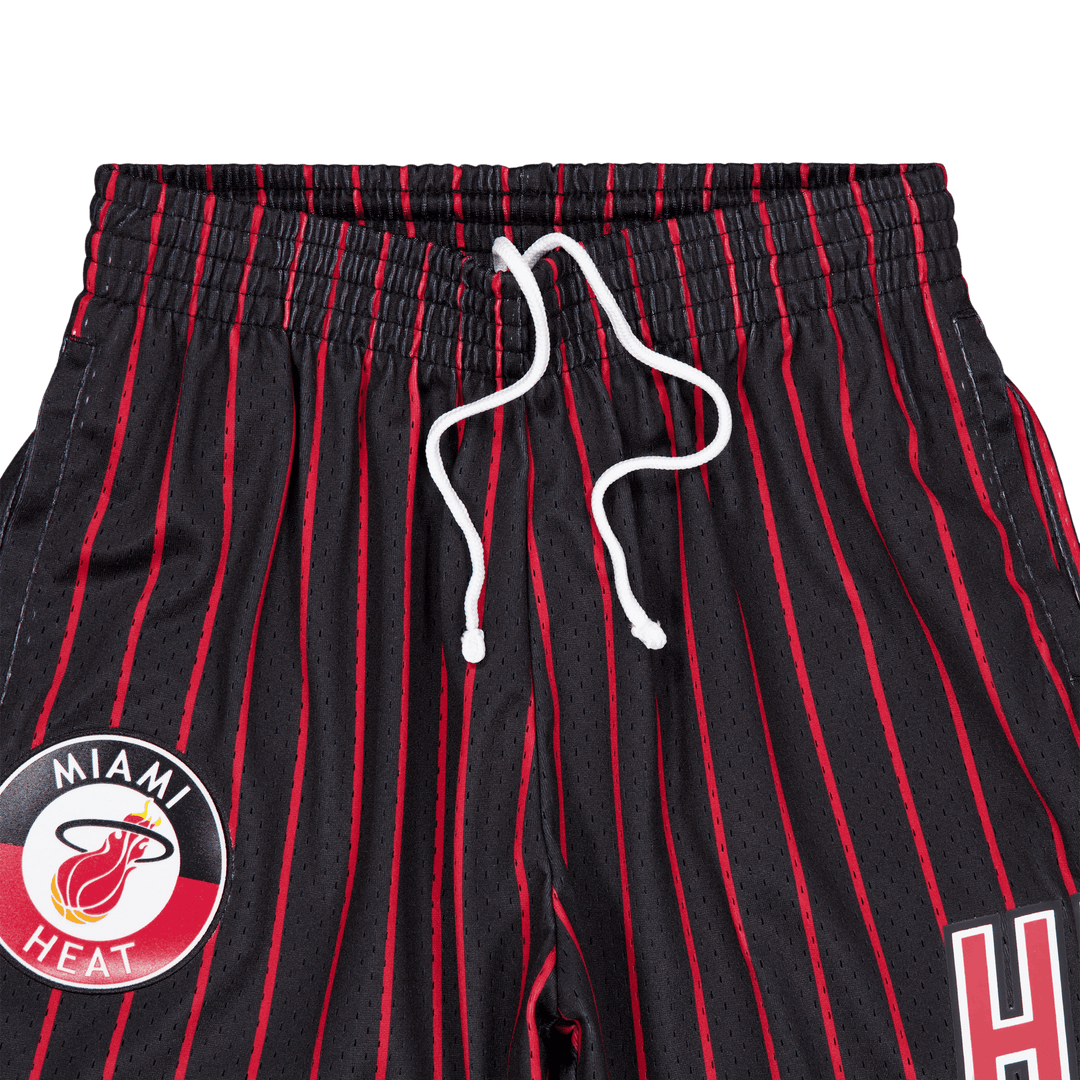 M&n City Collection Mesh Short černá/červená