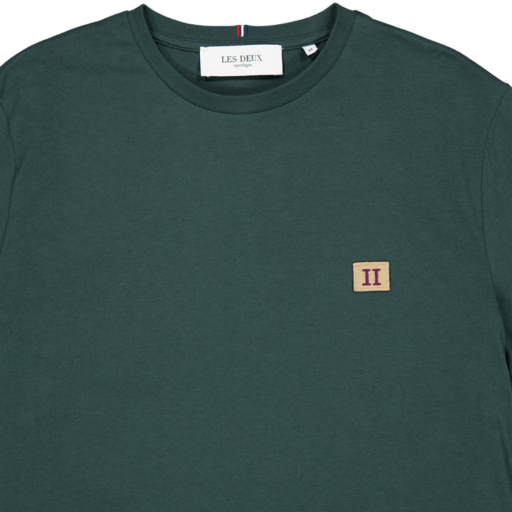 Les Deux Piece T-shirt
