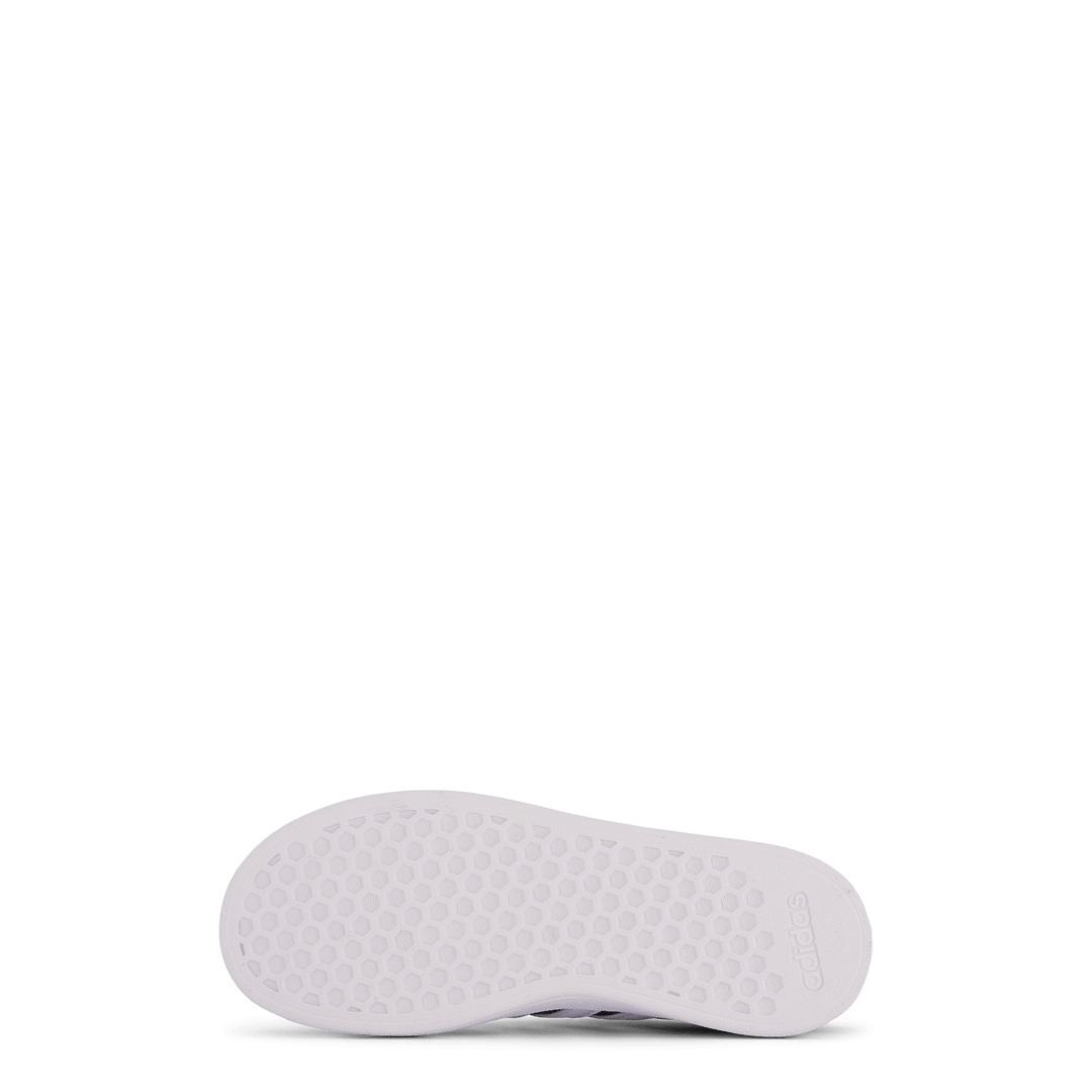 Grand Court Lifestyle Tennis Lace-Up Shoes Core Black / Cloud White / Core Black