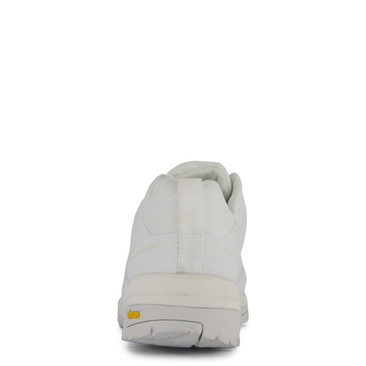Arktisk Laced Up Runner V02 White