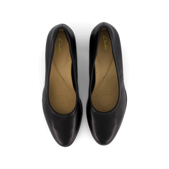 Freva55 Court Black Leather